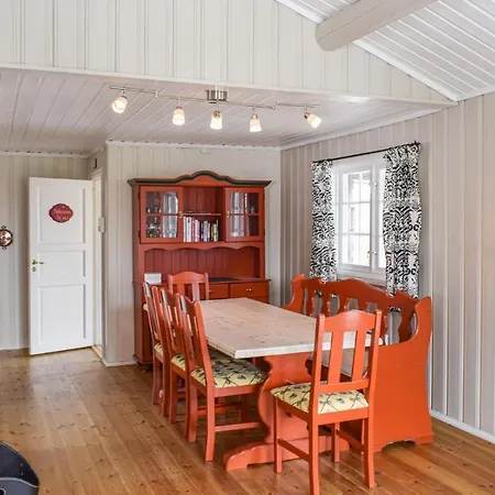 Holiday home 4 Bedroom In